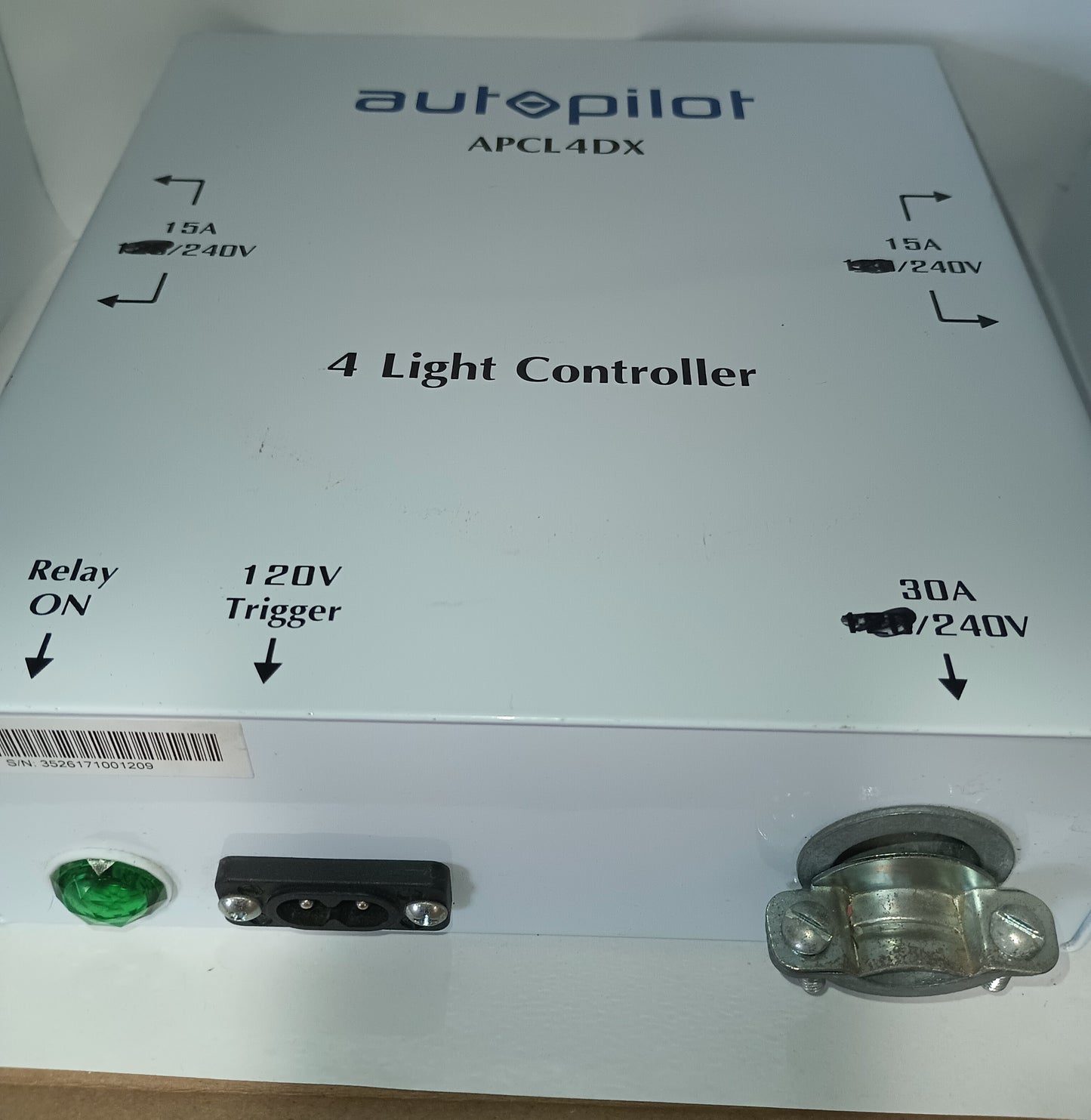 AutoPilot 4 Light Controller